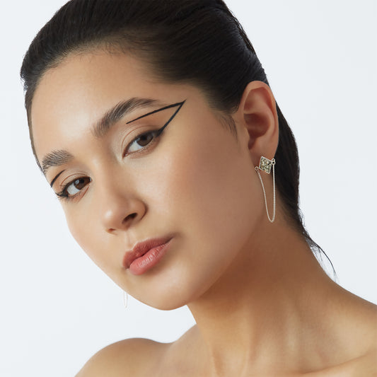 PUYTU OHRRINGE PYRIT