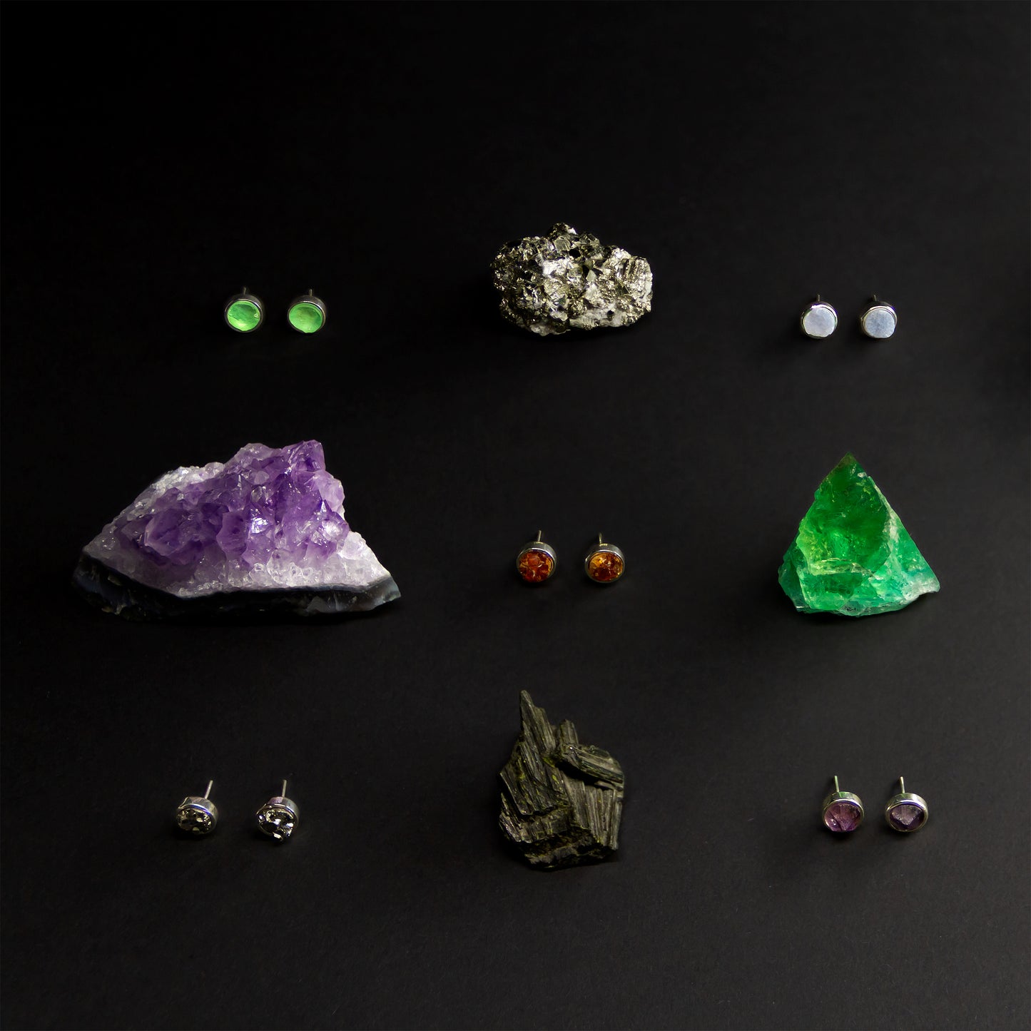 STUD EARRINGS PYRITE